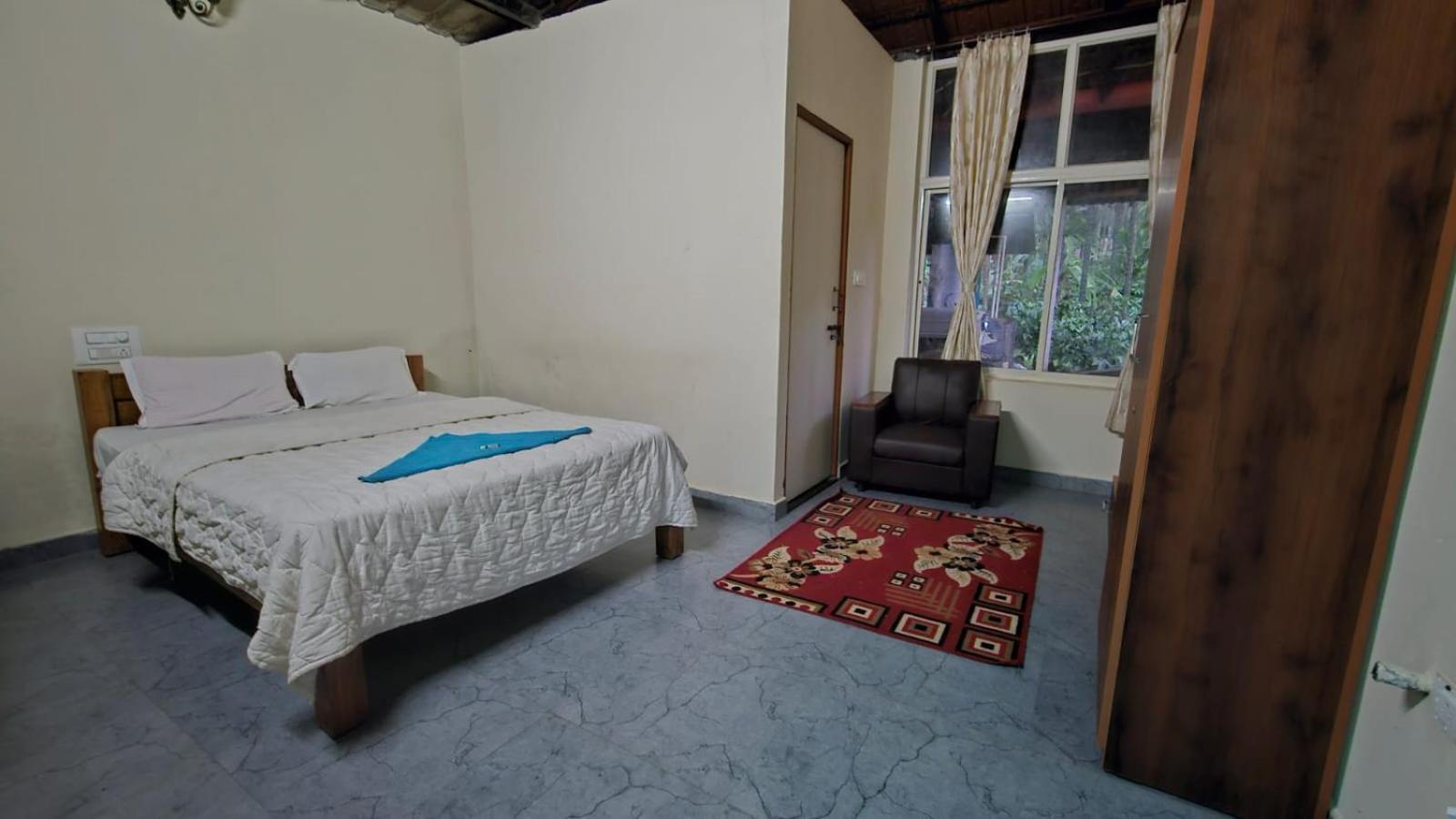 Parampara Resort Chikmagalur Kalasa Exterior foto